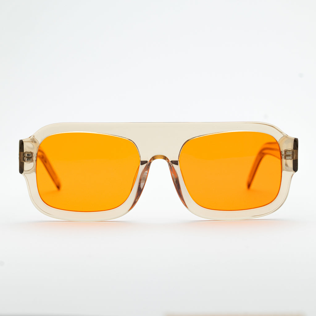 DYLAN in Transluscent Honey