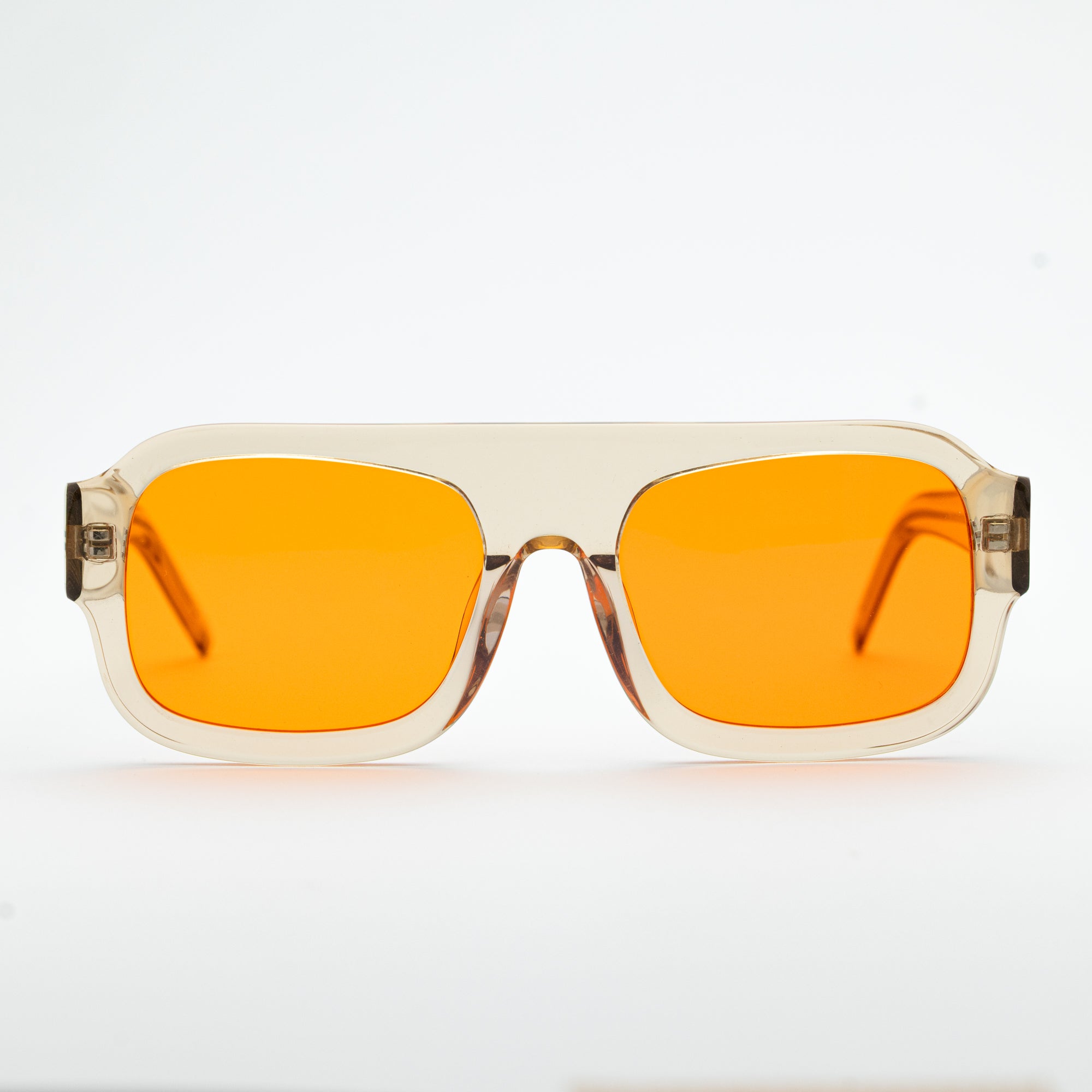 DYLAN in Transluscent Honey