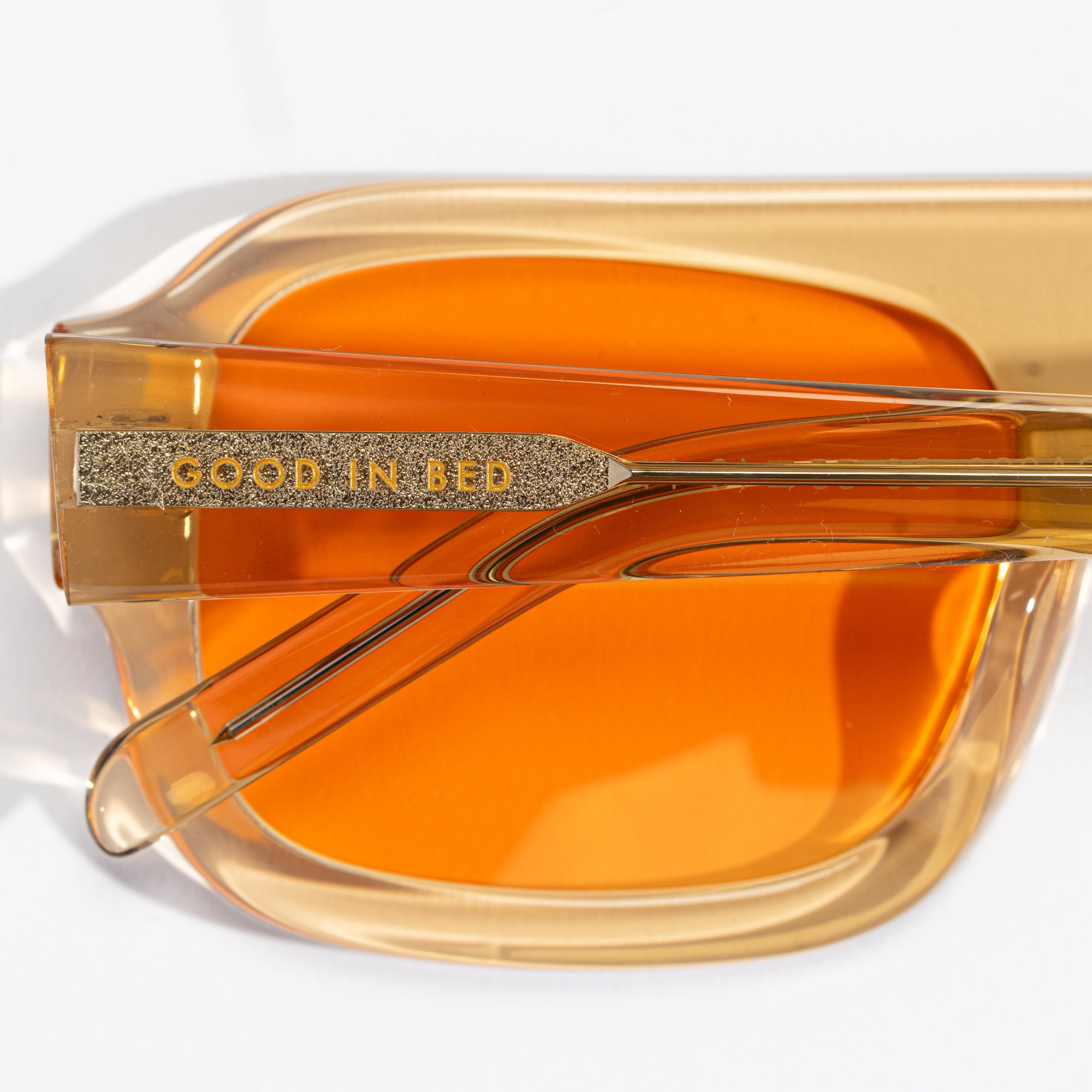 DYLAN in Transluscent Honey