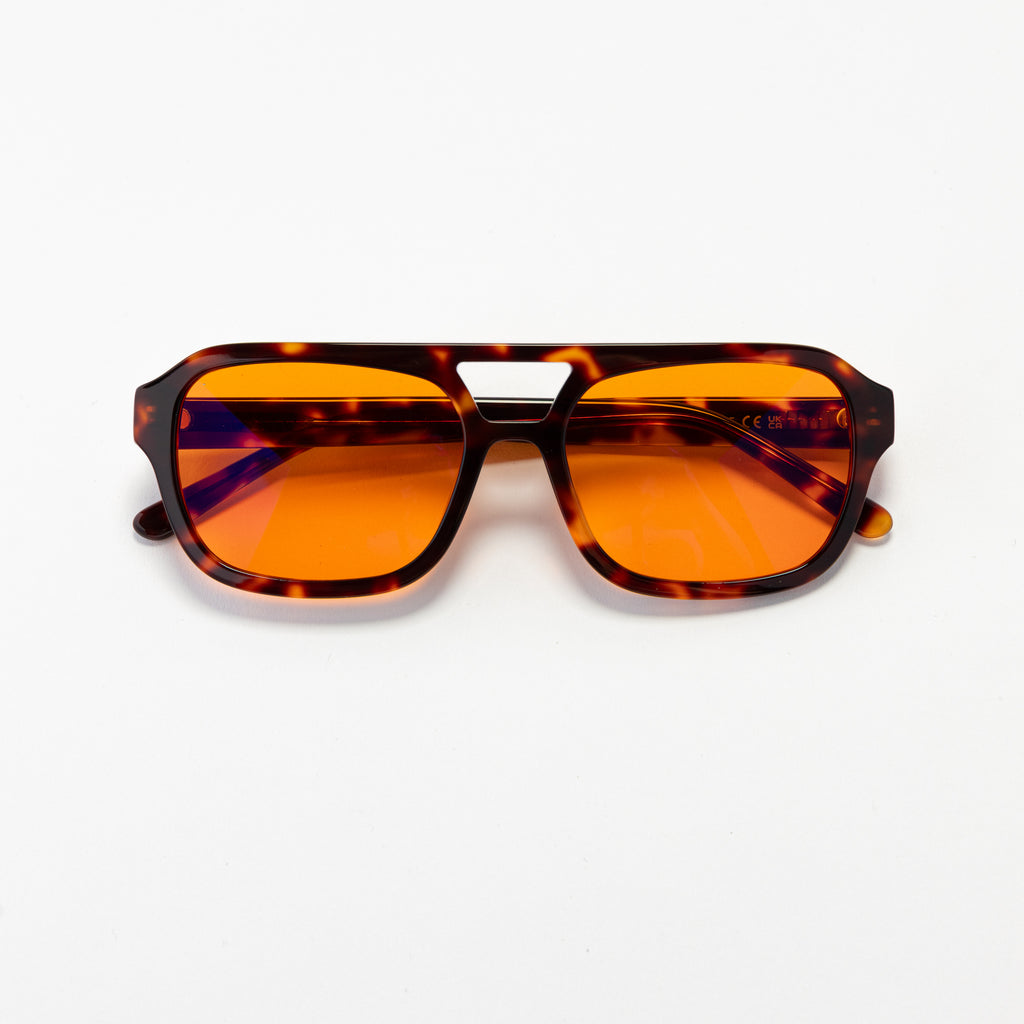 RILEY in Dark Tortoise