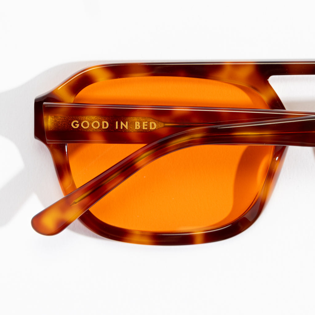 RILEY in Light Tortoise